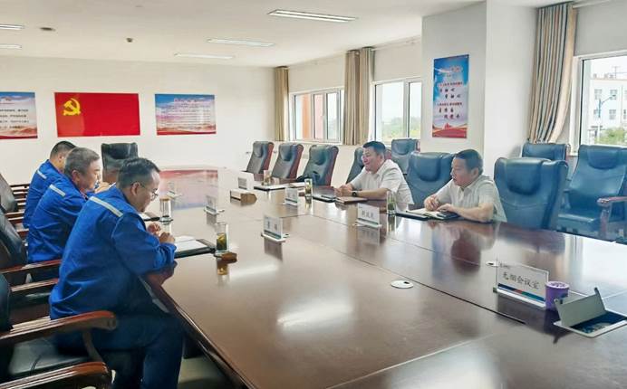 趙亮在陜西、內蒙古開展系列商務活動